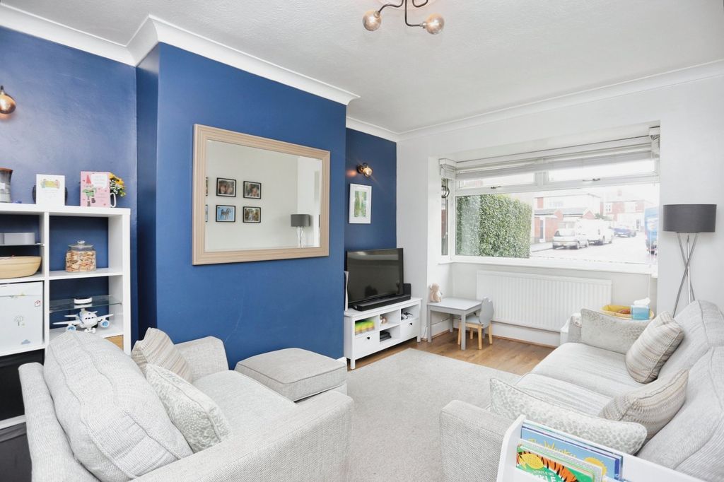 Property photo 3 of 19 Picture No. 08