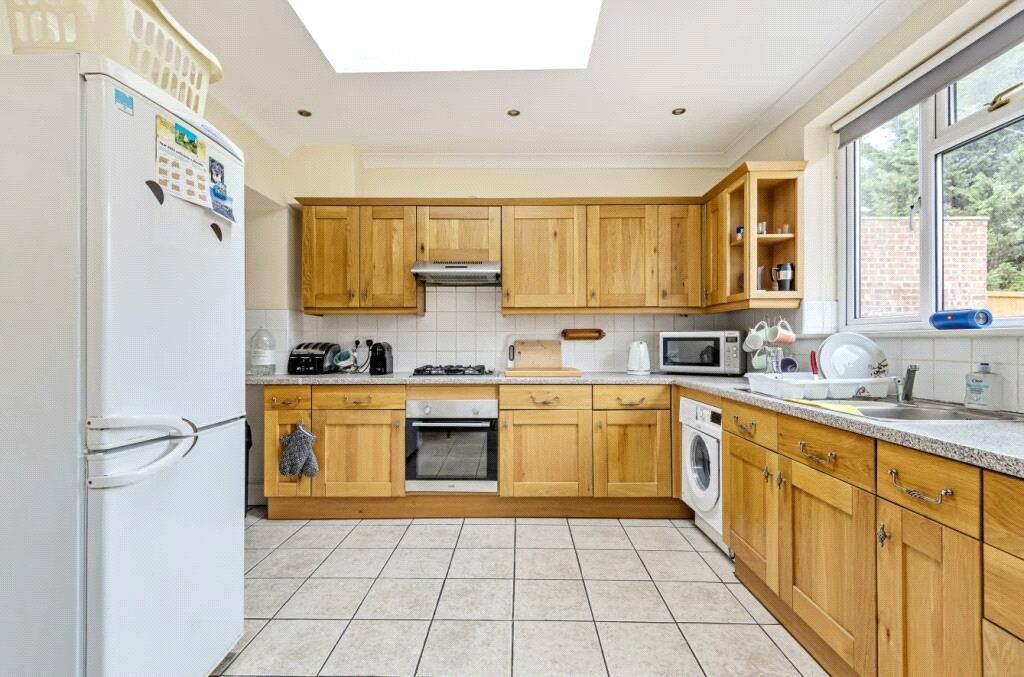 Property photo 2 of 16 Picture No. 03
