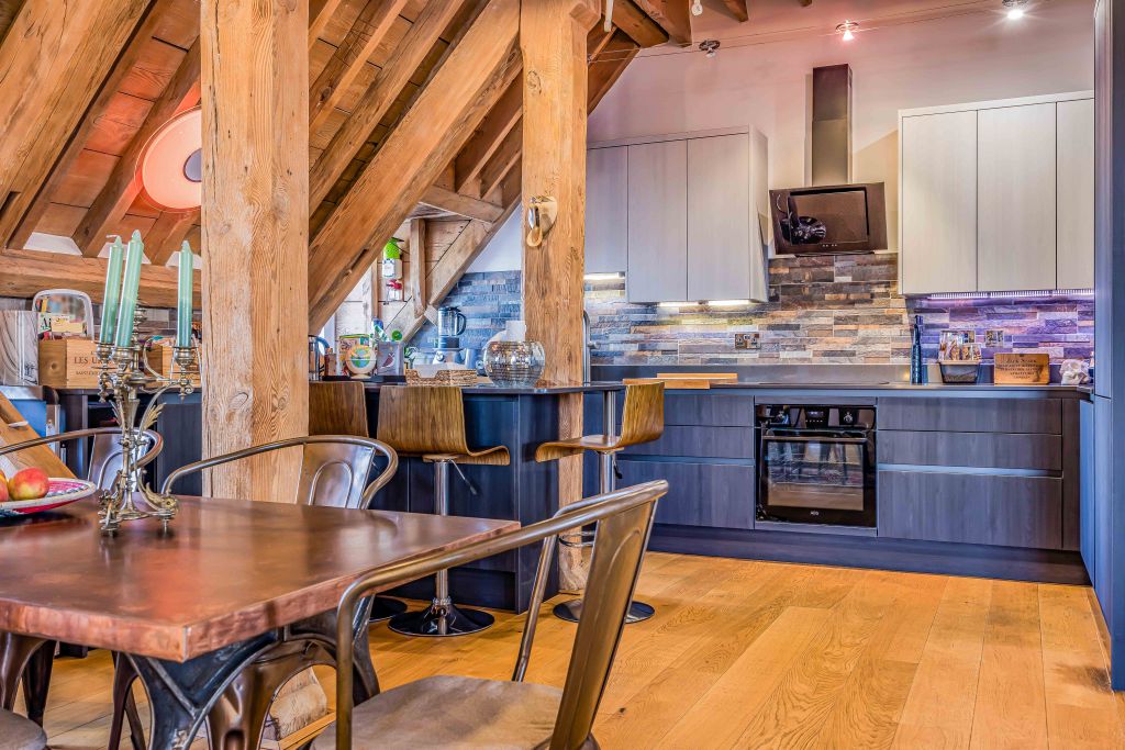 Property photo 3 of 38 26 The Granary & Bakery, Weevil Lane, Gosport-Smal