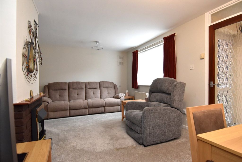 Property photo 3 of 13 Picture No. 08