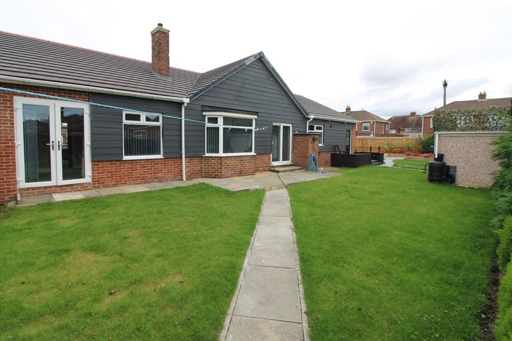 Property photo 2 of 19 Rear Garden