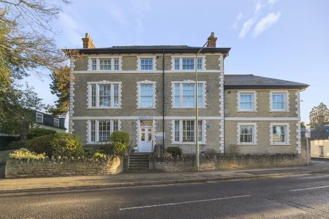 Property photo 1 of 10 External View