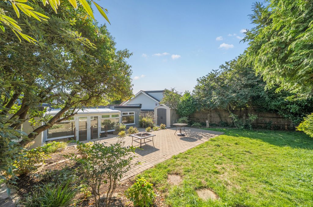 Property photo 2 of 34 1507885-14-19Feff...