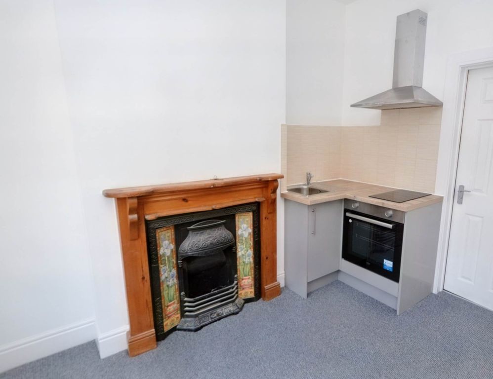 Property photo 3 of 4