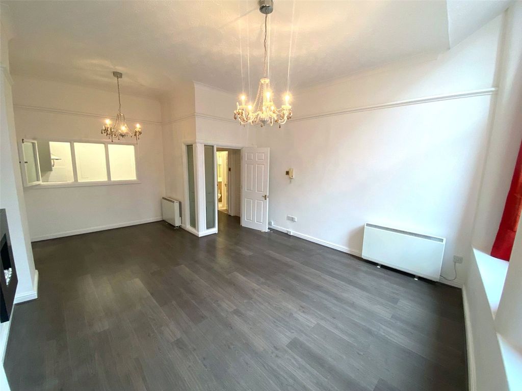 Property photo 3 of 8 Picture No. 03