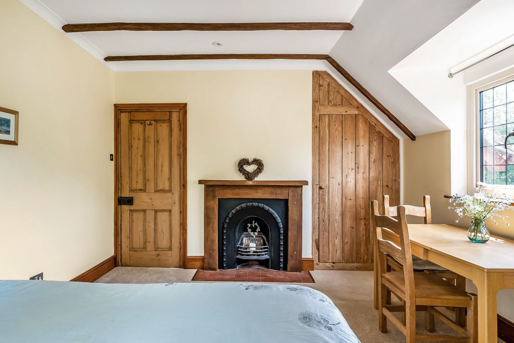 Additional image 23 of 4 bed country house for saleItchingwood Common Road, Limpsfield, Oxted, Surrey RH8