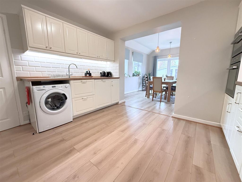 Property photo 2 of 22 Img_8440.Jpg