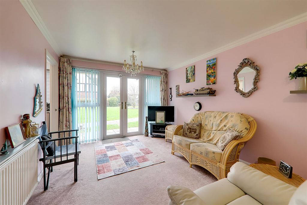 Property photo 2 of 14 Img_2124-Img_2126.Jpg