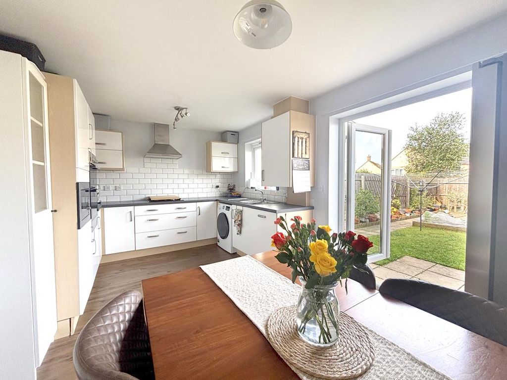 Property photo 2 of 14 Image00004.Jpg
