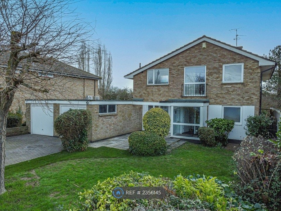 Property photo 1 of 32