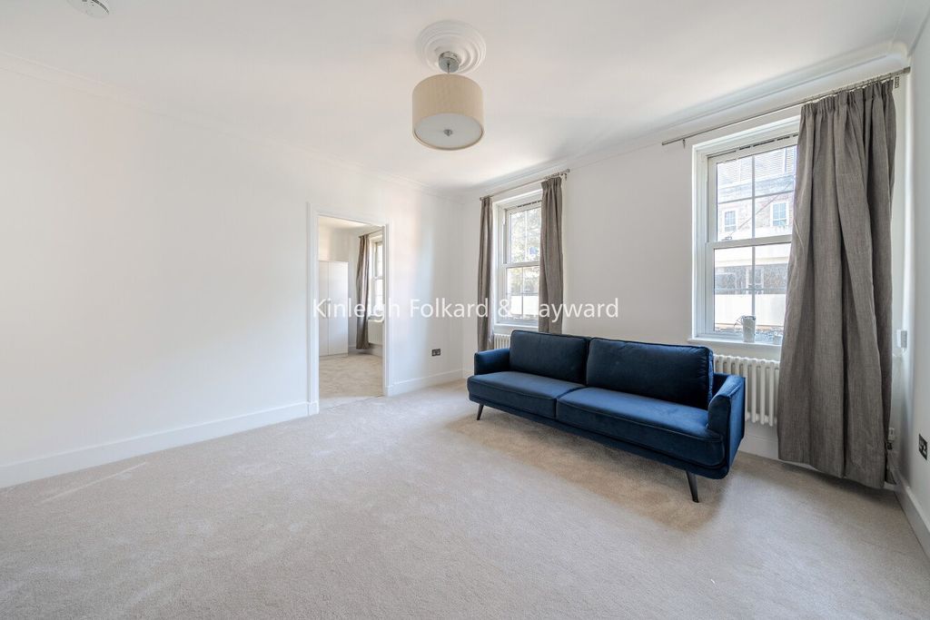 Property photo 2 of 18 Picture No. 31