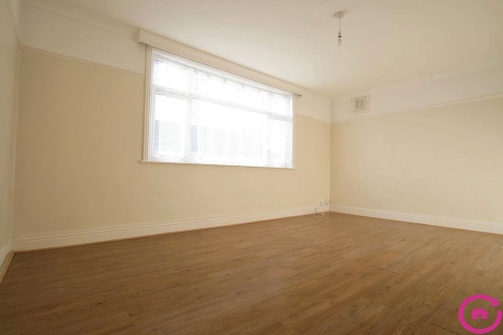 Property photo 2 of 5 Photo 10