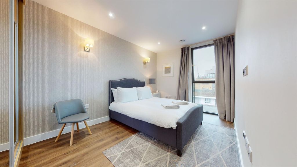 Property photo 1 of 14 6453Ac0A3539d0E18Cbe3F1c_1B82d4A98Cfdfddeea5Ad9A33