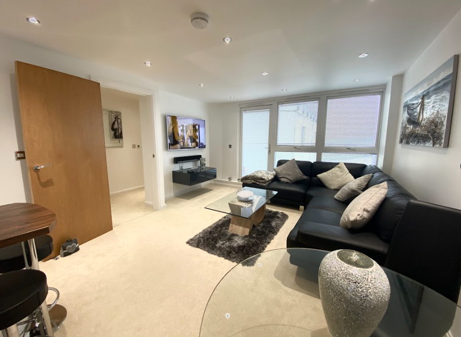 Property photo 1 of 34