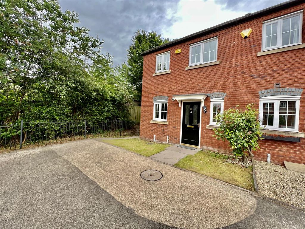 Property photo 2 of 15