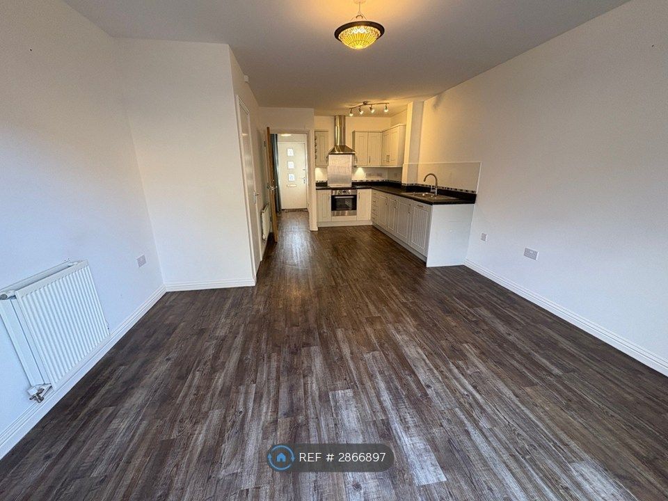 Property photo 2 of 27 Kitchen/Diner