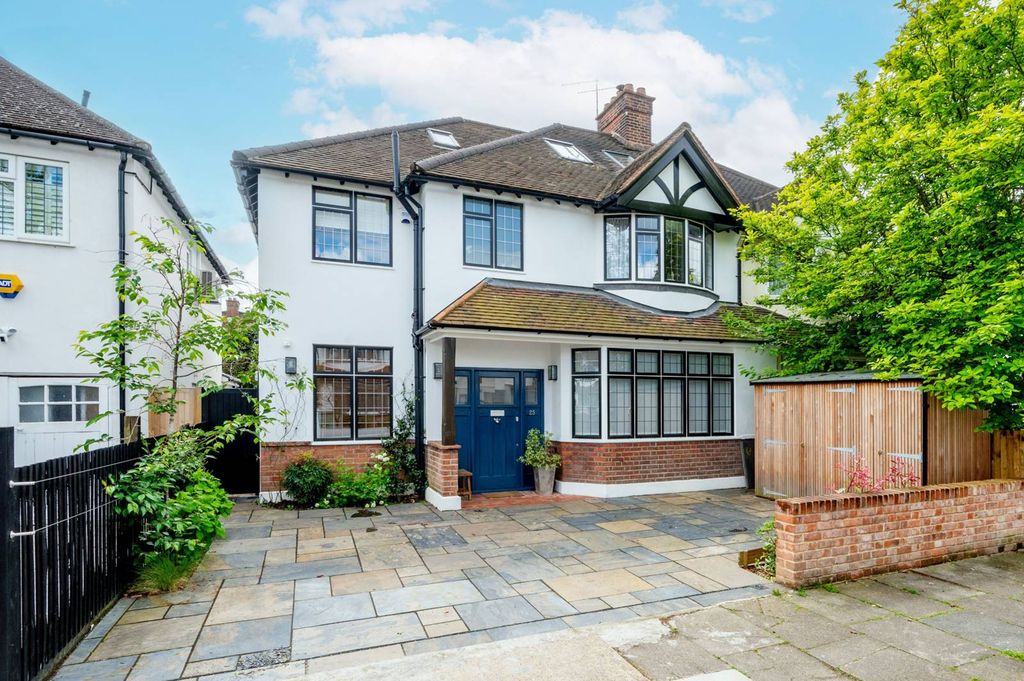 Property photo 1 of 23