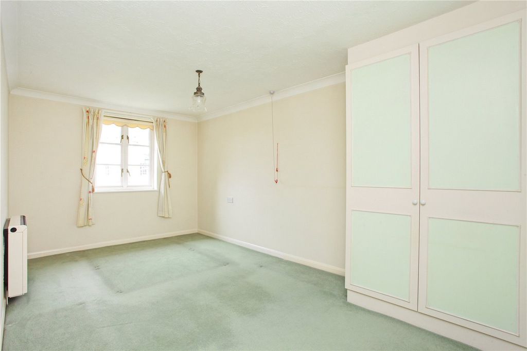 Additional image 8 of 2 bed flat for saleStation Road West, Canterbury, Kent CT2
