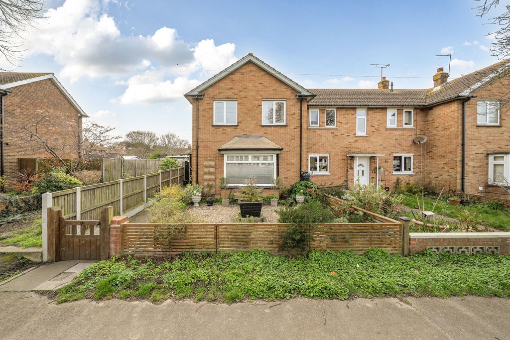 Property photo 1 of 18