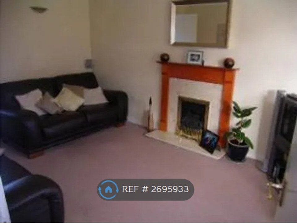 Property photo 2 of 3