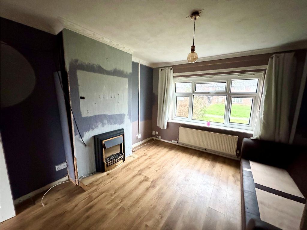 Property photo 3 of 19 Picture No. 15