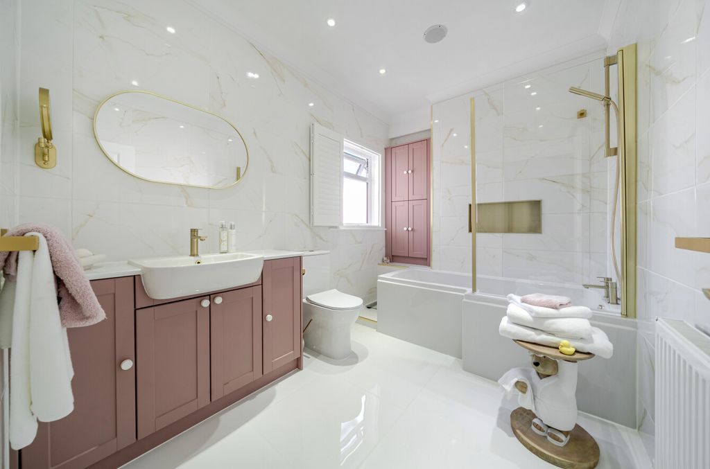 Property photo 3 of 16 1418777-8-69A9A5d...