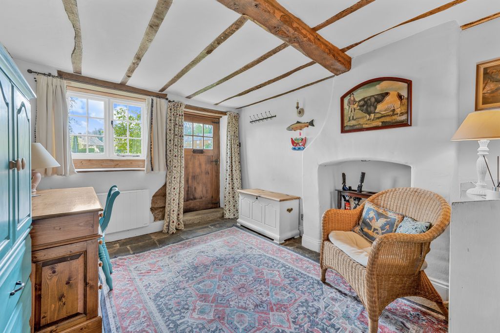Property photo 2 of 13