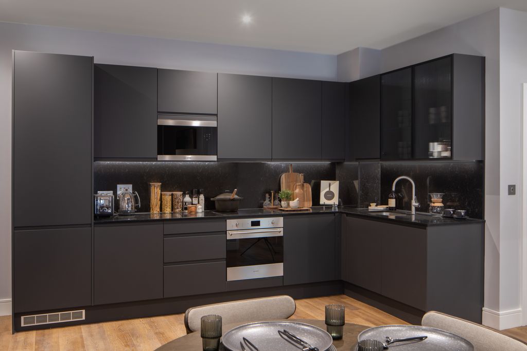 Property photo 1 of 10 Kitchwn