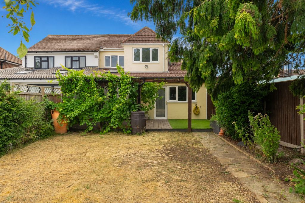 Property photo 1 of 21