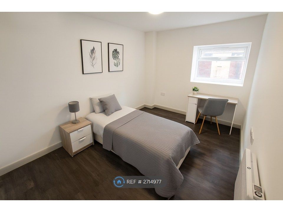 Property photo 3 of 6