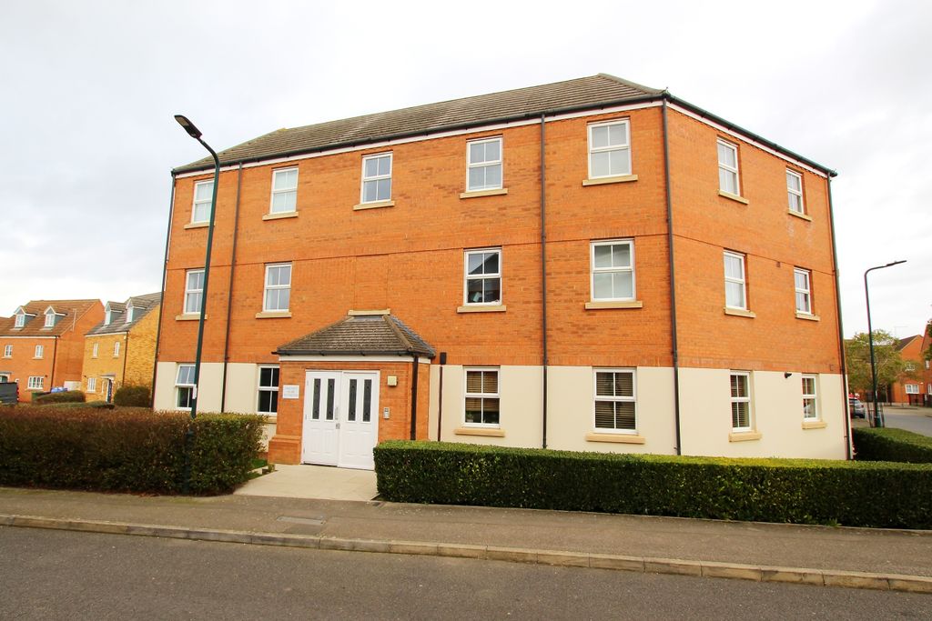 Property photo 1 of 8 Img_4483