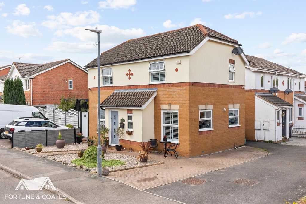 Property photo 1 of 28 Challinor_25.Jpg