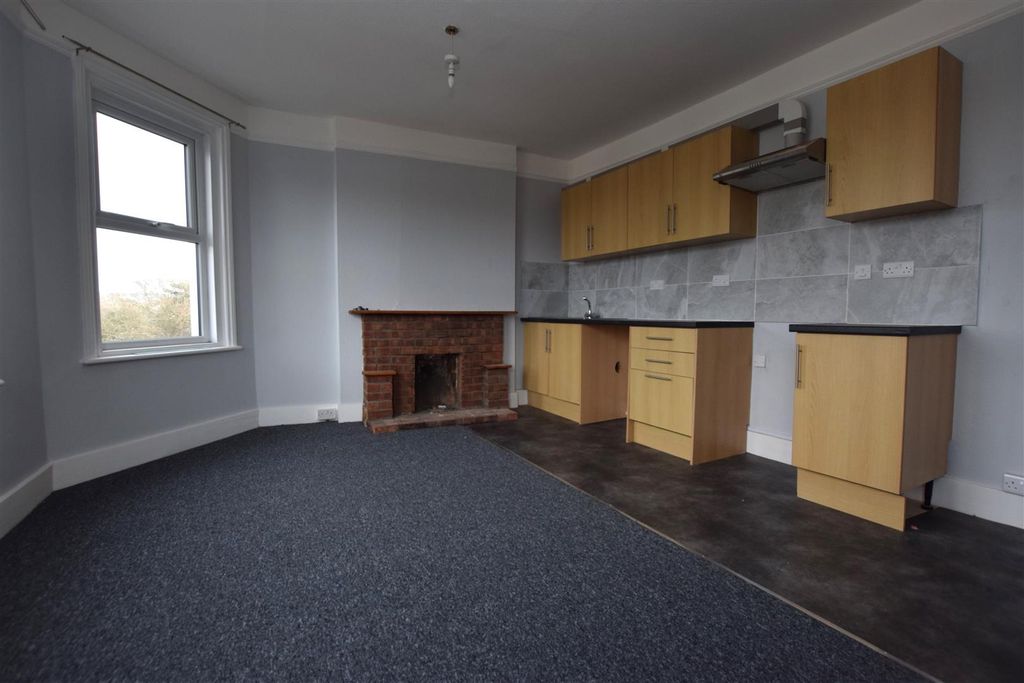 Property photo 3 of 6 Dsc_0008.Jpg