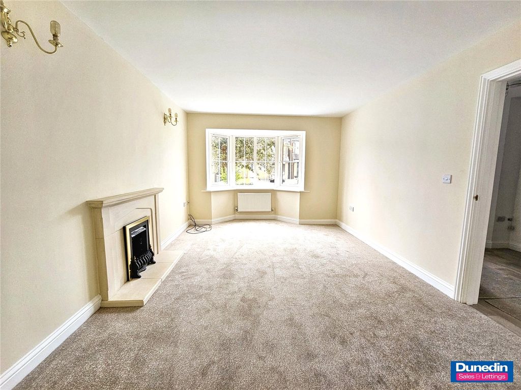 Property photo 2 of 23 Picture No. 02