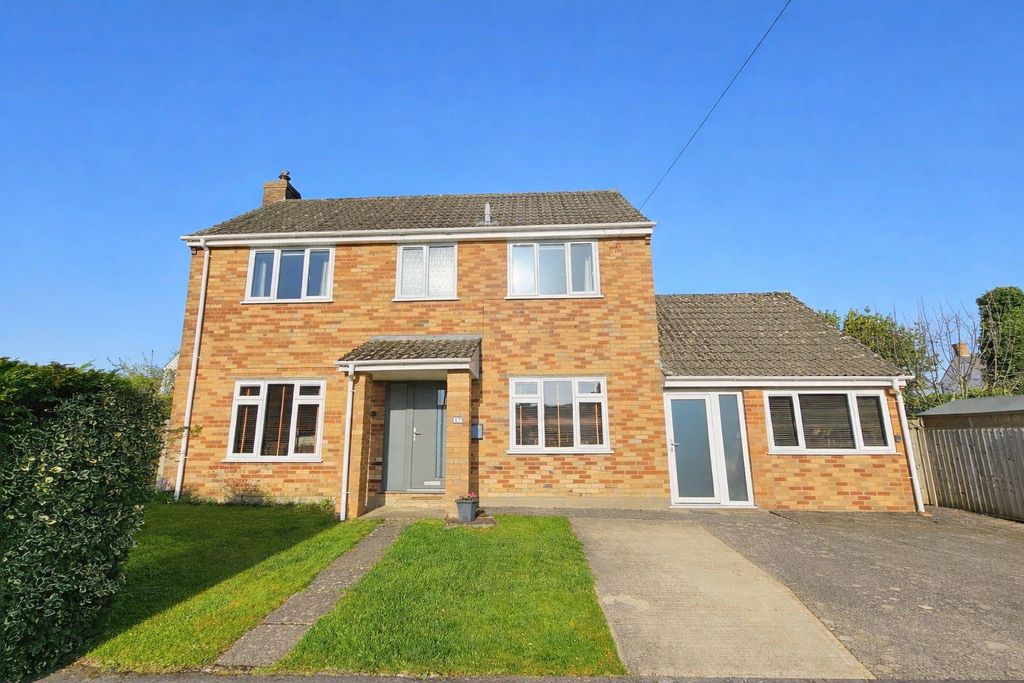 Property photo 1 of 26 1c6B1E0d-5873-425d-B260-d41Adb01Ebe3.Jpg