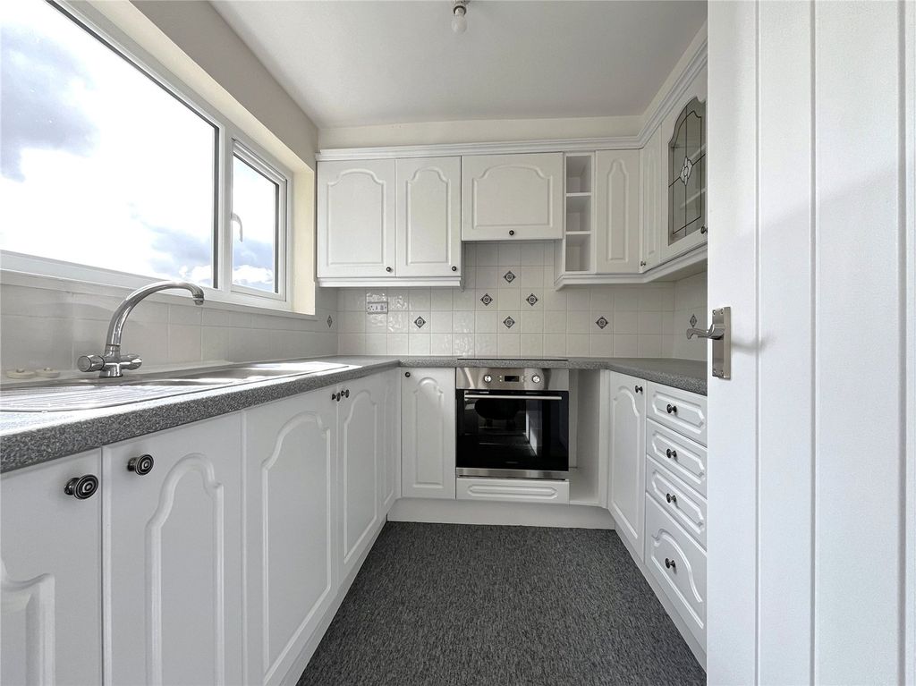 Property photo 2 of 8 Picture No. 03