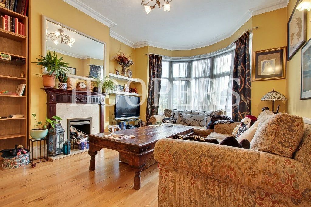 Property photo 3 of 10