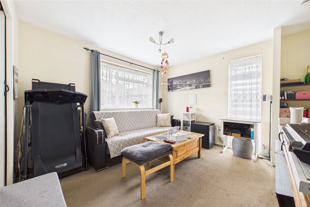 Property photo 2 of 7 Picture No. 06