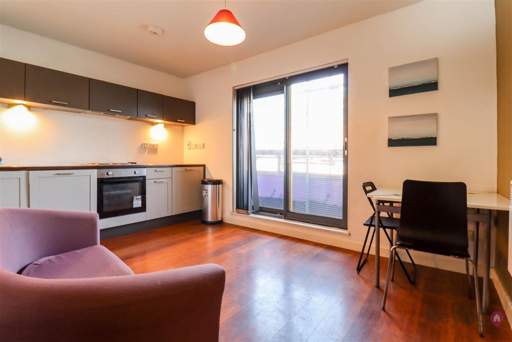 Property photo 3 of 9 Img_5356.Jpg