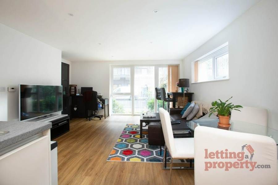 Property photo 3 of 13