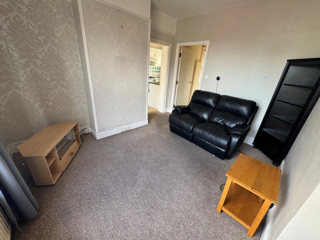 Property photo 3 of 18 First Floor Flat - Living Room