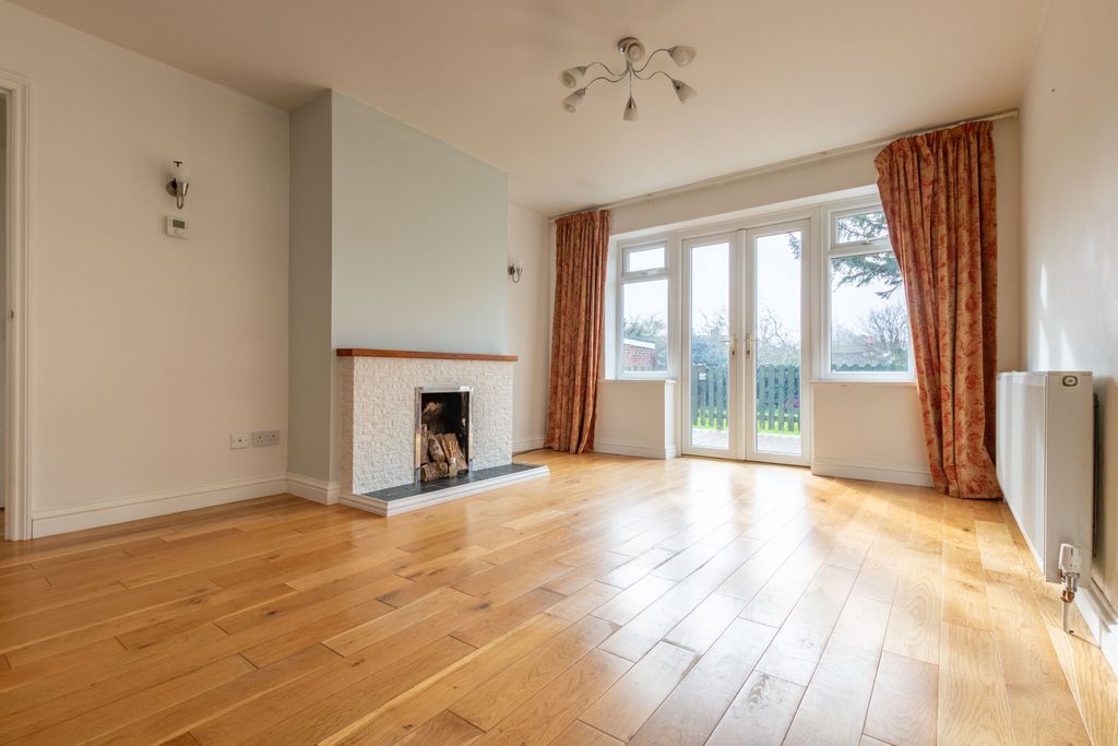 Property photo 2 of 9 Picture No. 02