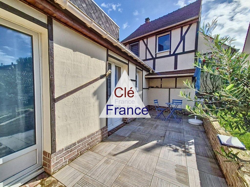 Property photo 2 of 16