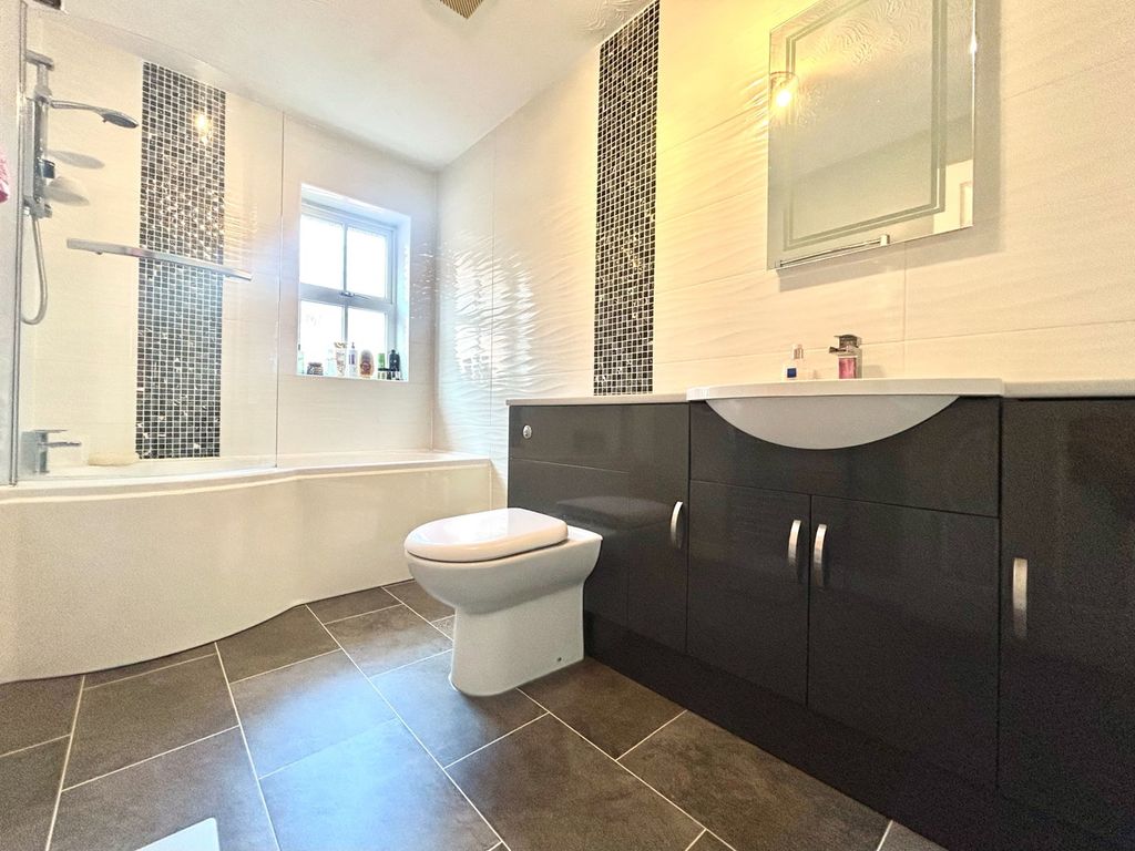 Additional image 21 of 4 bed detached house for saleBreamore Crescent, Earls Keep, Dudley DY1