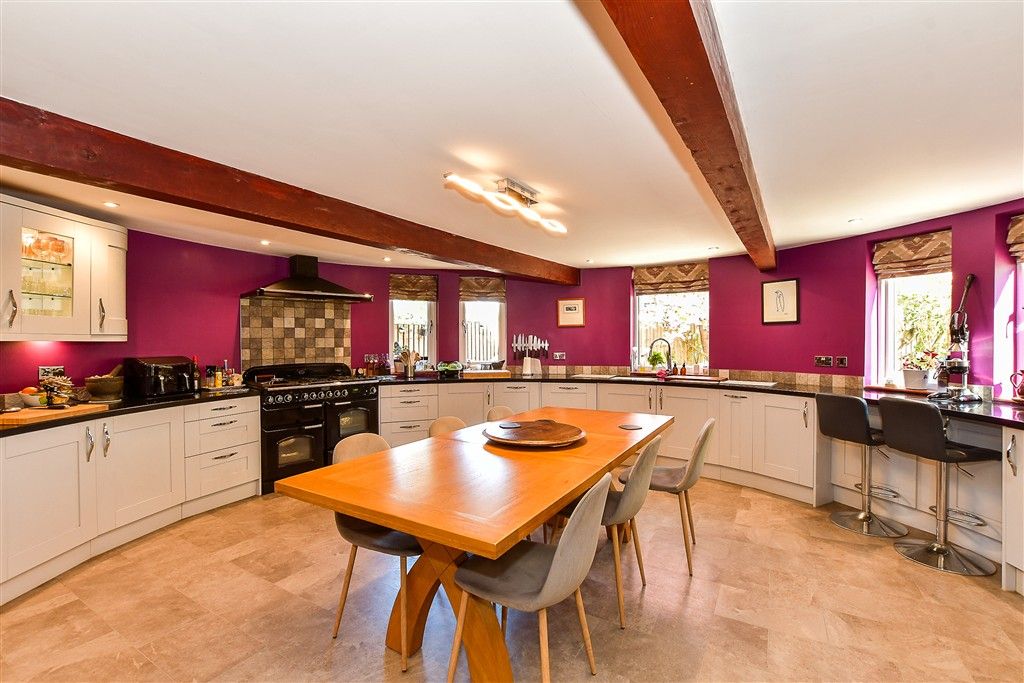 Property photo 2 of 23 Kitchen
