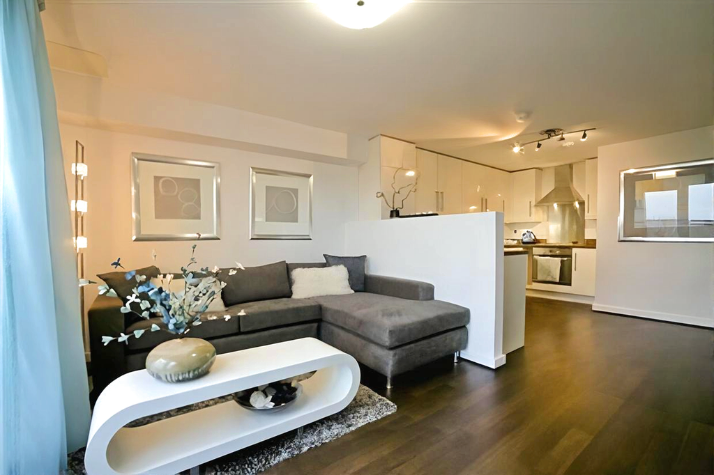 Property photo 1 of 6 O_1Bgr4Ljkp1Mja14vi11O31875Ceta-Fotor-20260427123055