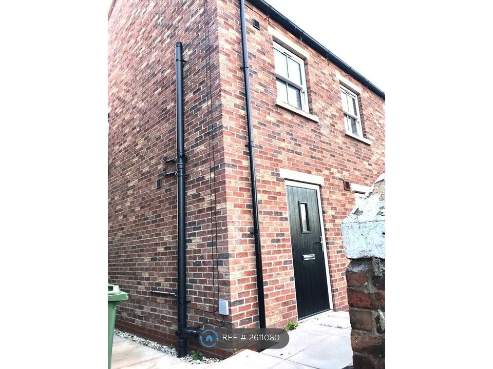 Property photo 1 of 26 Front Of 7A Chuch Lane