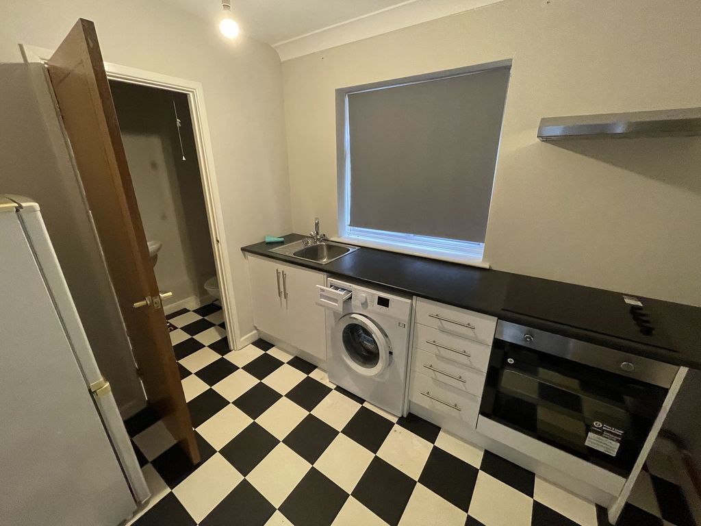 Property photo 2 of 6 Not Specified