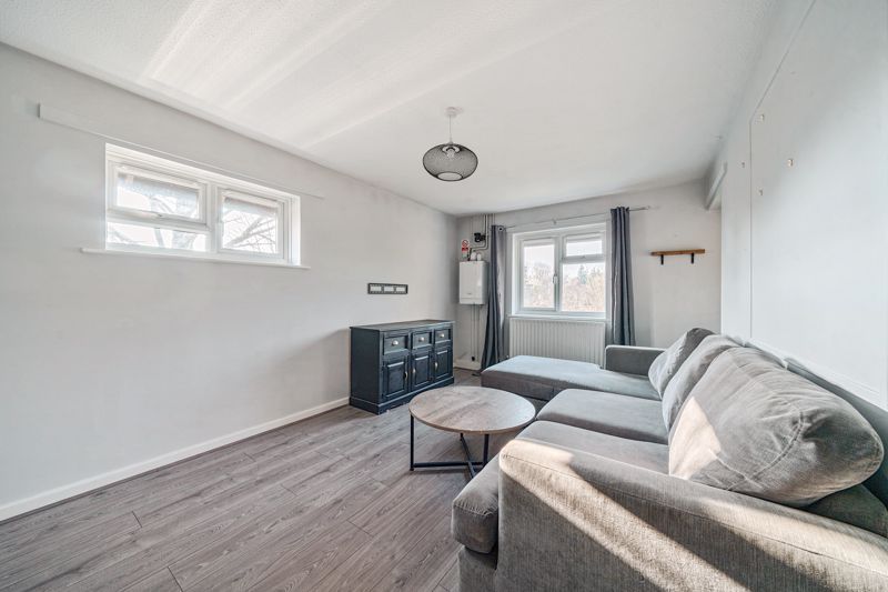 Property photo 3 of 14 Photo 12