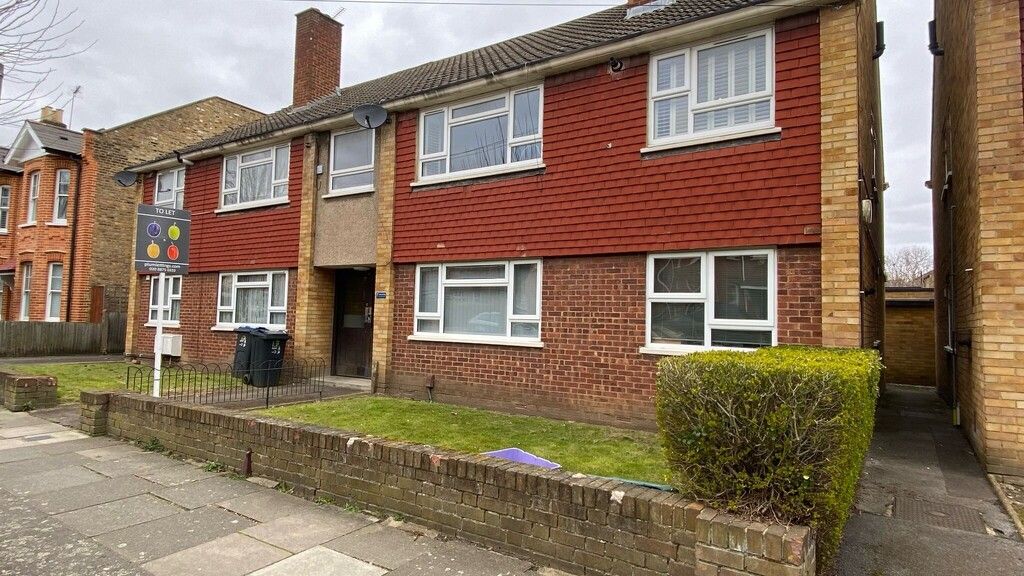 Property photo 1 of 7 Front.Jpg